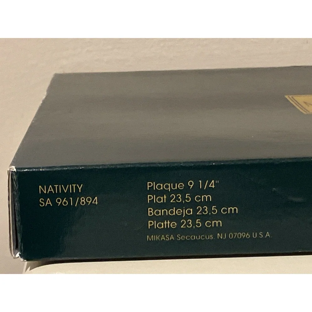 Mikasa NATIVITY SCENE Plaque Plate 9